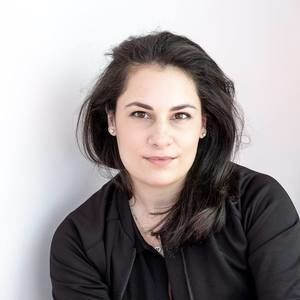 Meet your Posher, Nadia